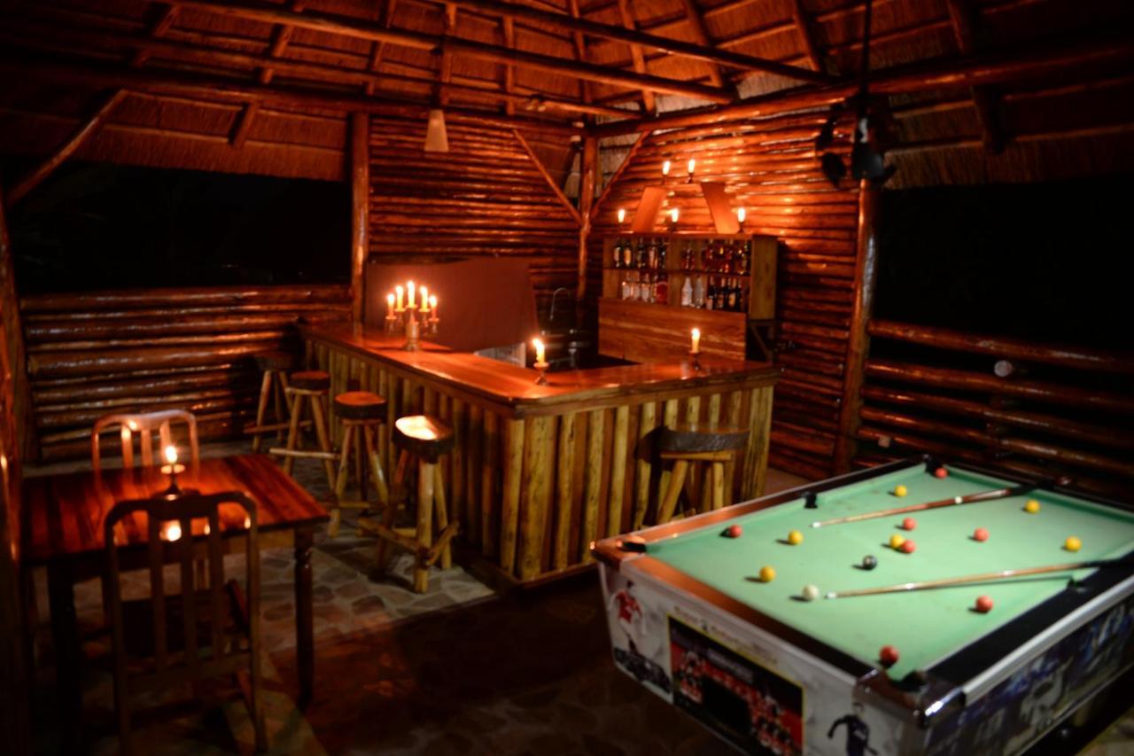 Kibale Guest Cottages フォート・ポータル エクステリア 写真